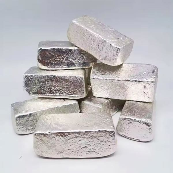 Magnesium ingot