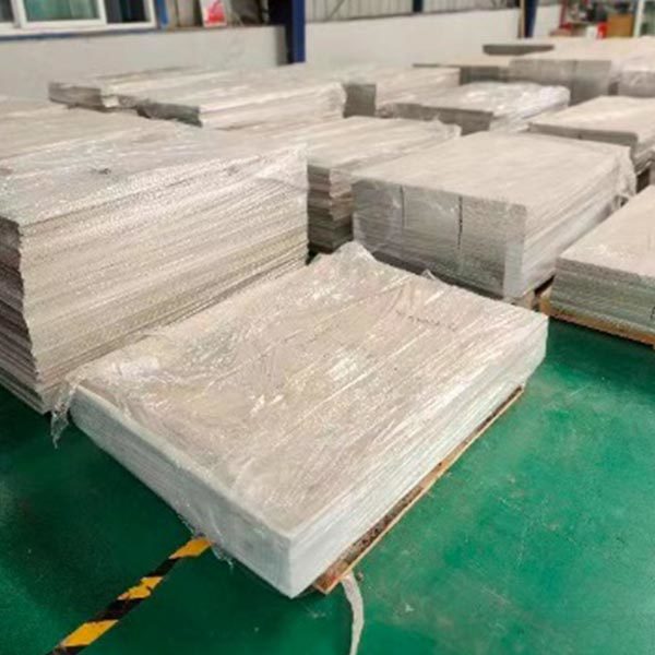 Magnesium plate