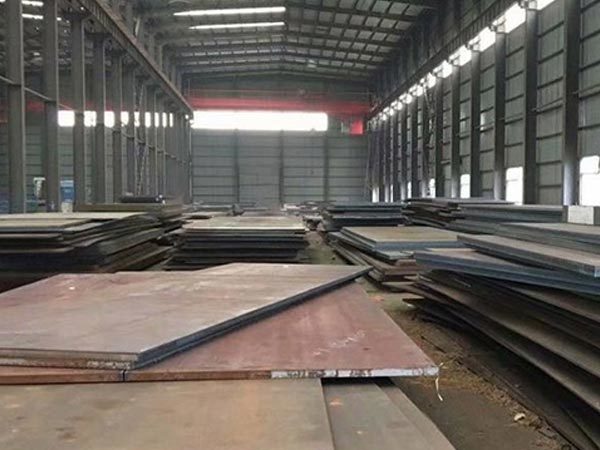 How are steel plates produced?