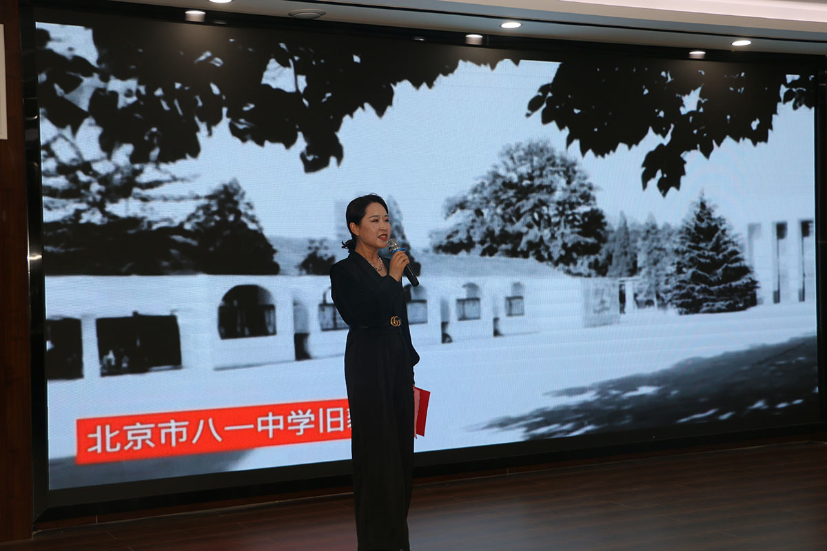 舉辦“講故事、學(xué)理論”宣講比賽