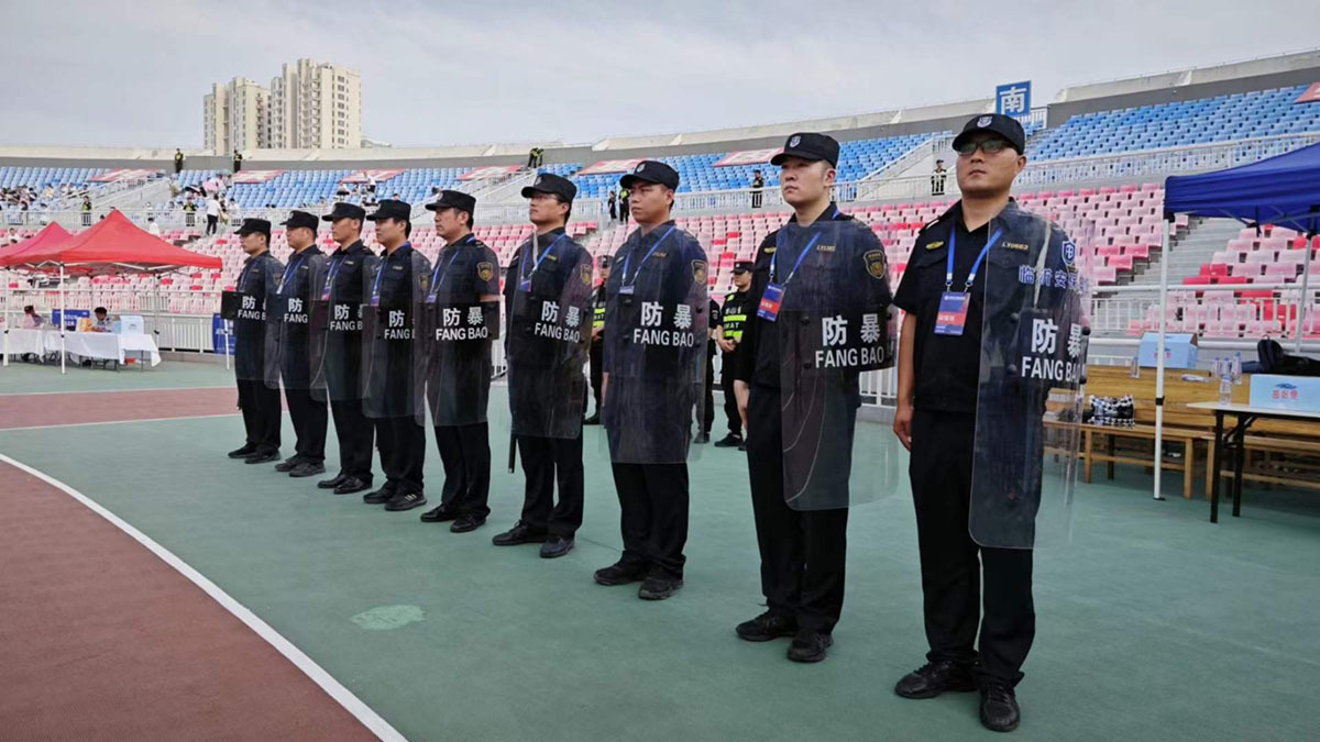 圆满完成“北纬35°城市音乐节”安保任务