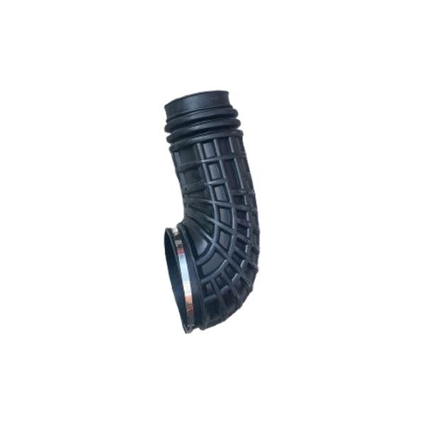 Air filter outlet pipe