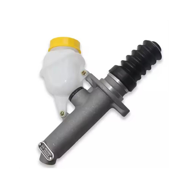 A7 truck clutch master cylinder