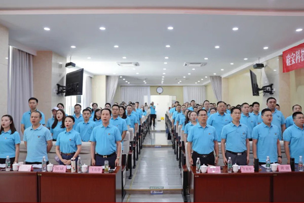 重走長征路，奮進新征程——硅寶科技開展年度紅色文化培訓(xùn)
