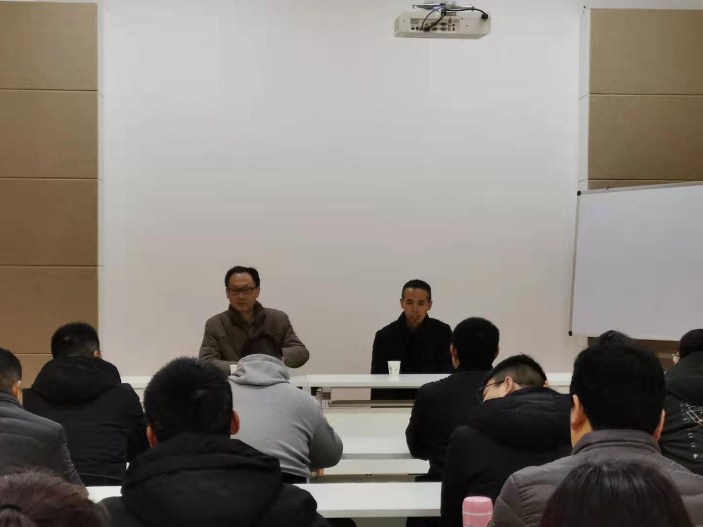 加強技術(shù)培訓(xùn) 促進行業(yè)交流 ——金銀精煉公司舉辦黃金冶煉技術(shù)培訓(xùn)交流會 三門峽金渠集