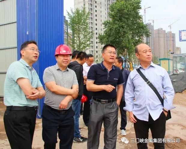 省市揚塵治理檢查組深入國風苑項目現(xiàn)場檢查指導工作