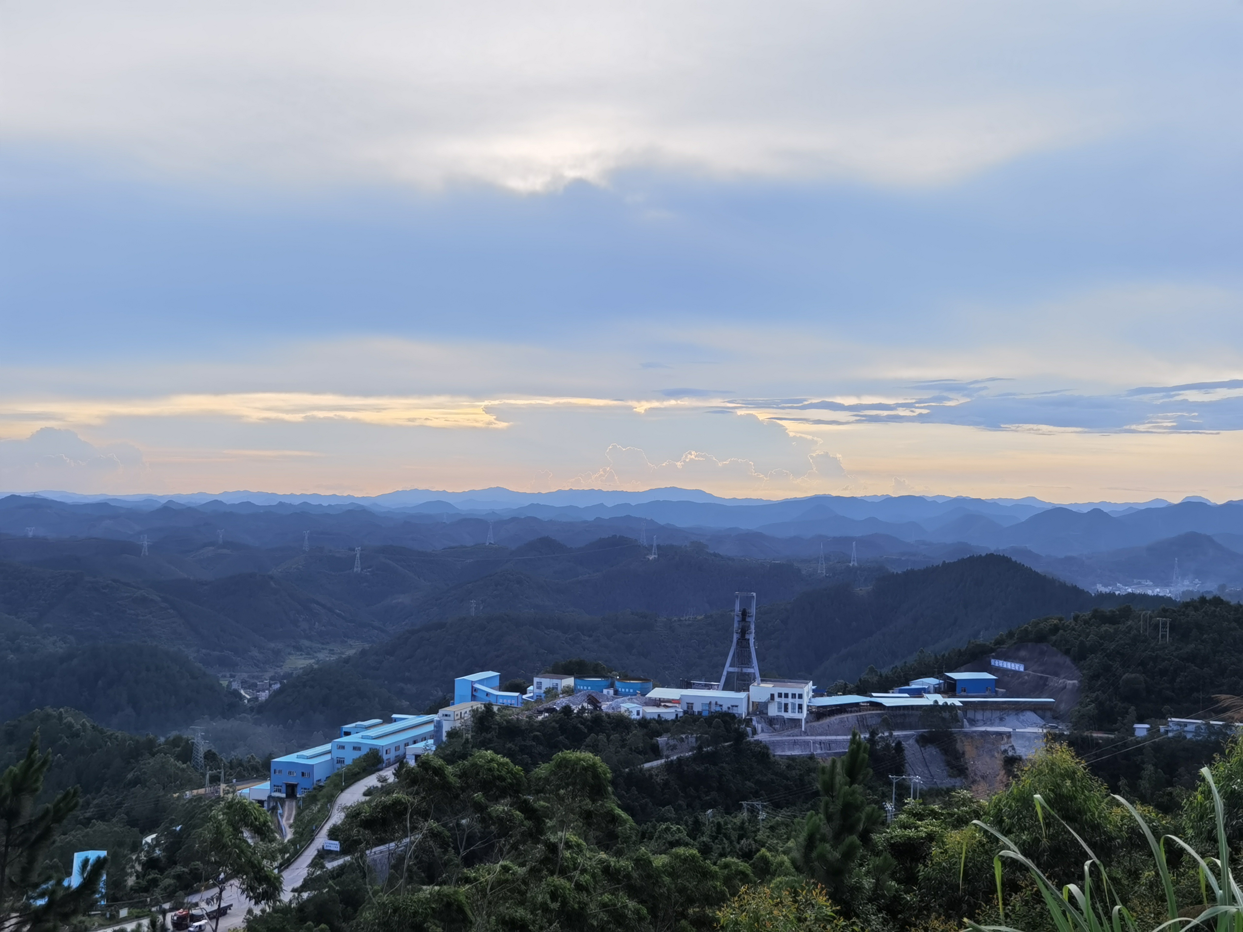 云?。和七M(jìn)資源循環(huán)利用 助力綠色低碳高質(zhì)量發(fā)展 云浮:推進(jìn)資源循環(huán)利用 助力綠色低碳高質(zhì)量發(fā)展