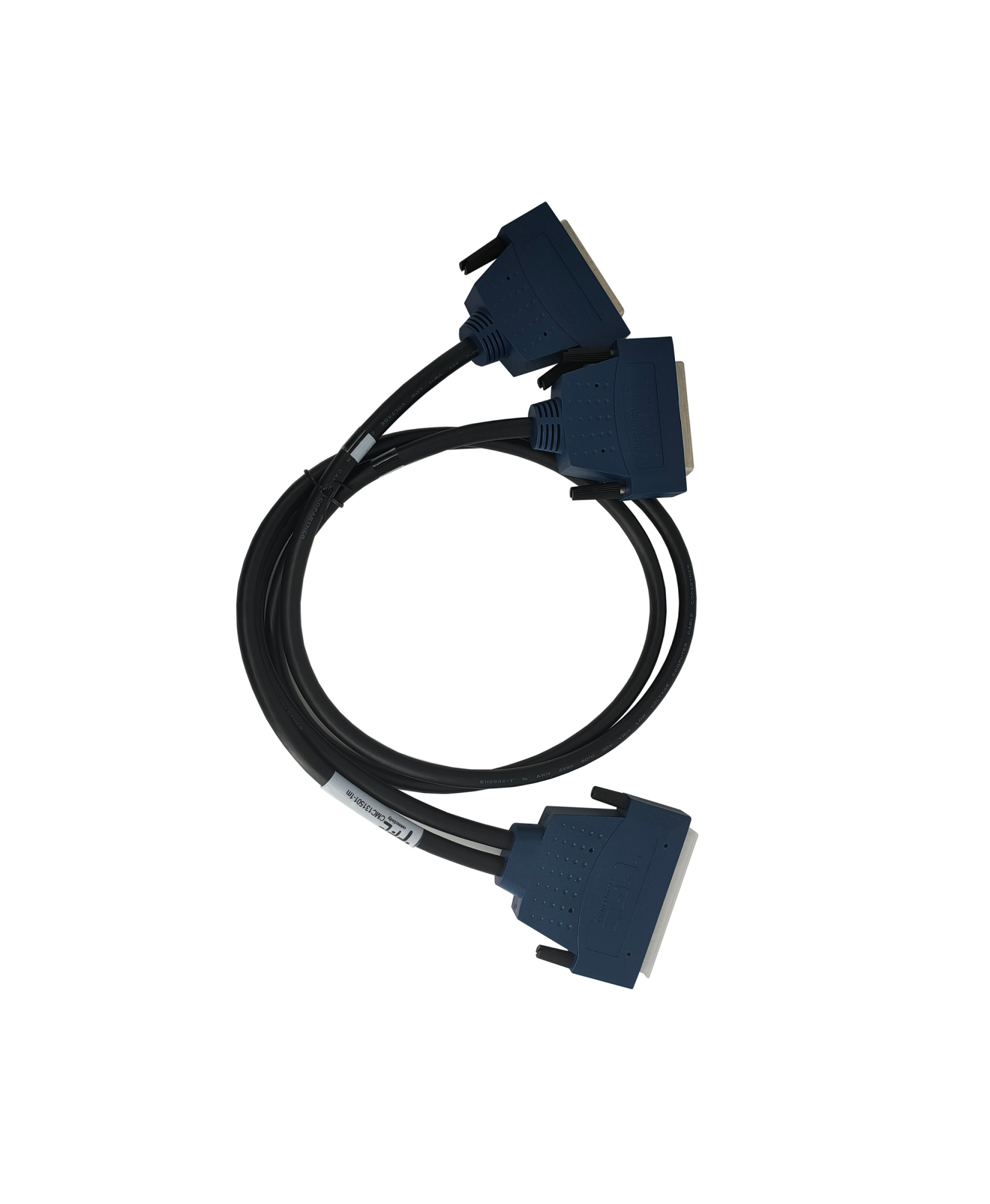 CMC131501-1.5m	SCSI100公头转2xDB50母头，屏蔽电缆,1.5m
