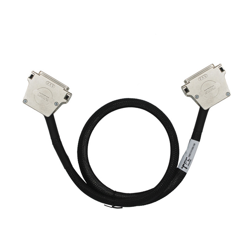 CMC131300 DB78PIN母头转DB78PIN母头,45°出线,0.2平方,带屏蔽,默认1m,长度可定制