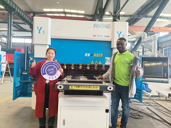 Bienvenue aux clients camerounais, visitez l'usine Rbqlty.