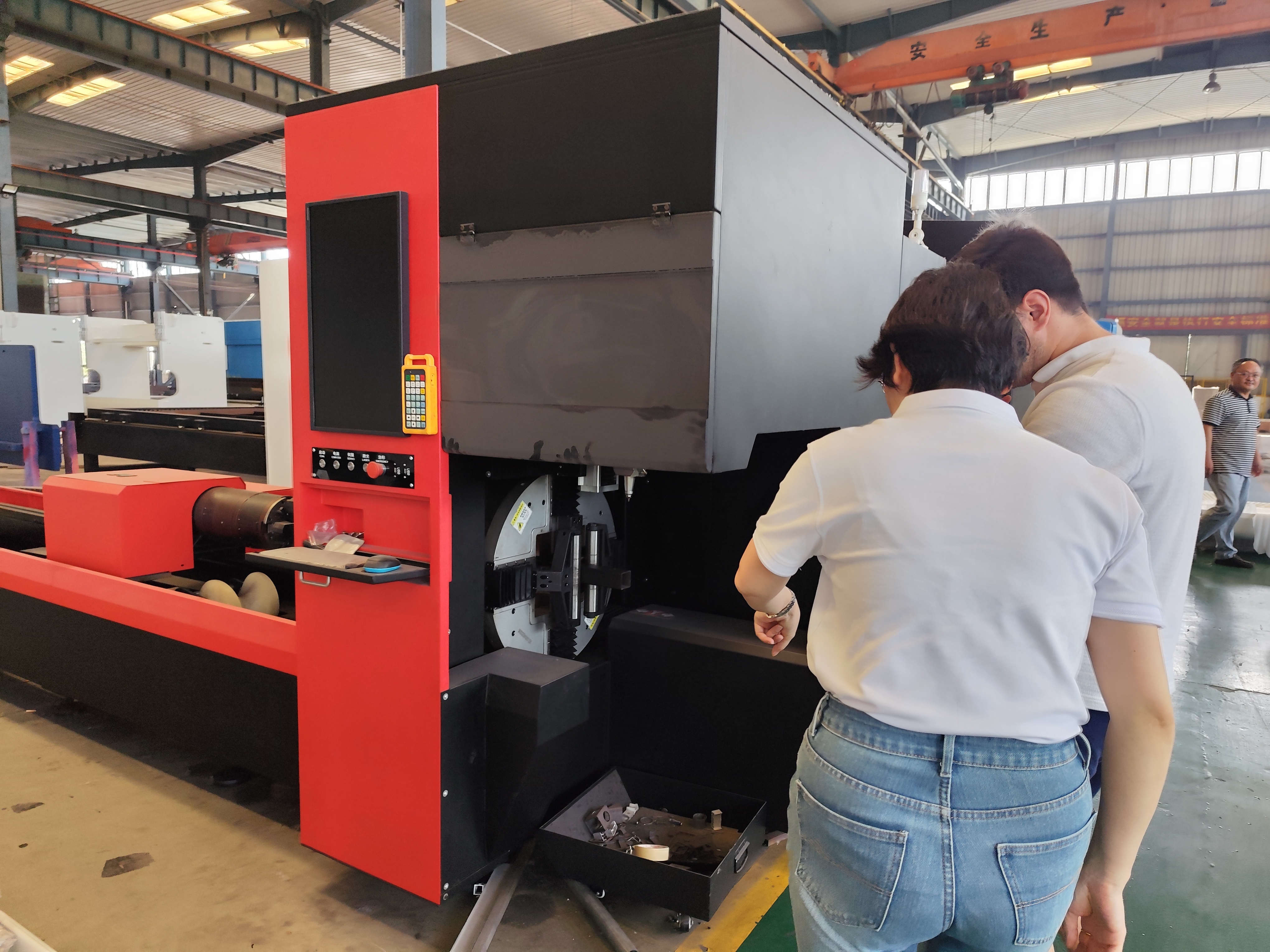 Welcome Ukrainian customers to visit Rbqlty factory
