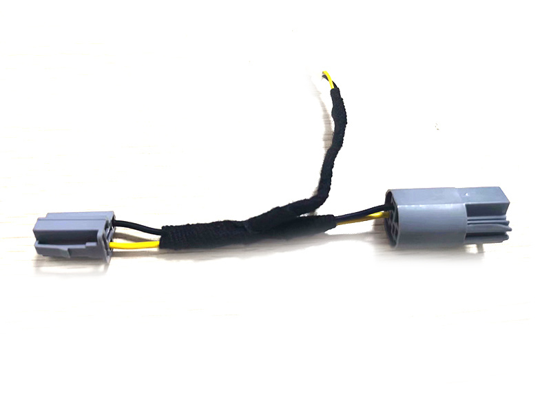 Cigarette lighter adapter