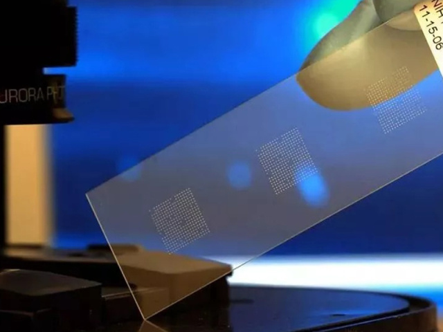 2次元ナノ材料の成長基板