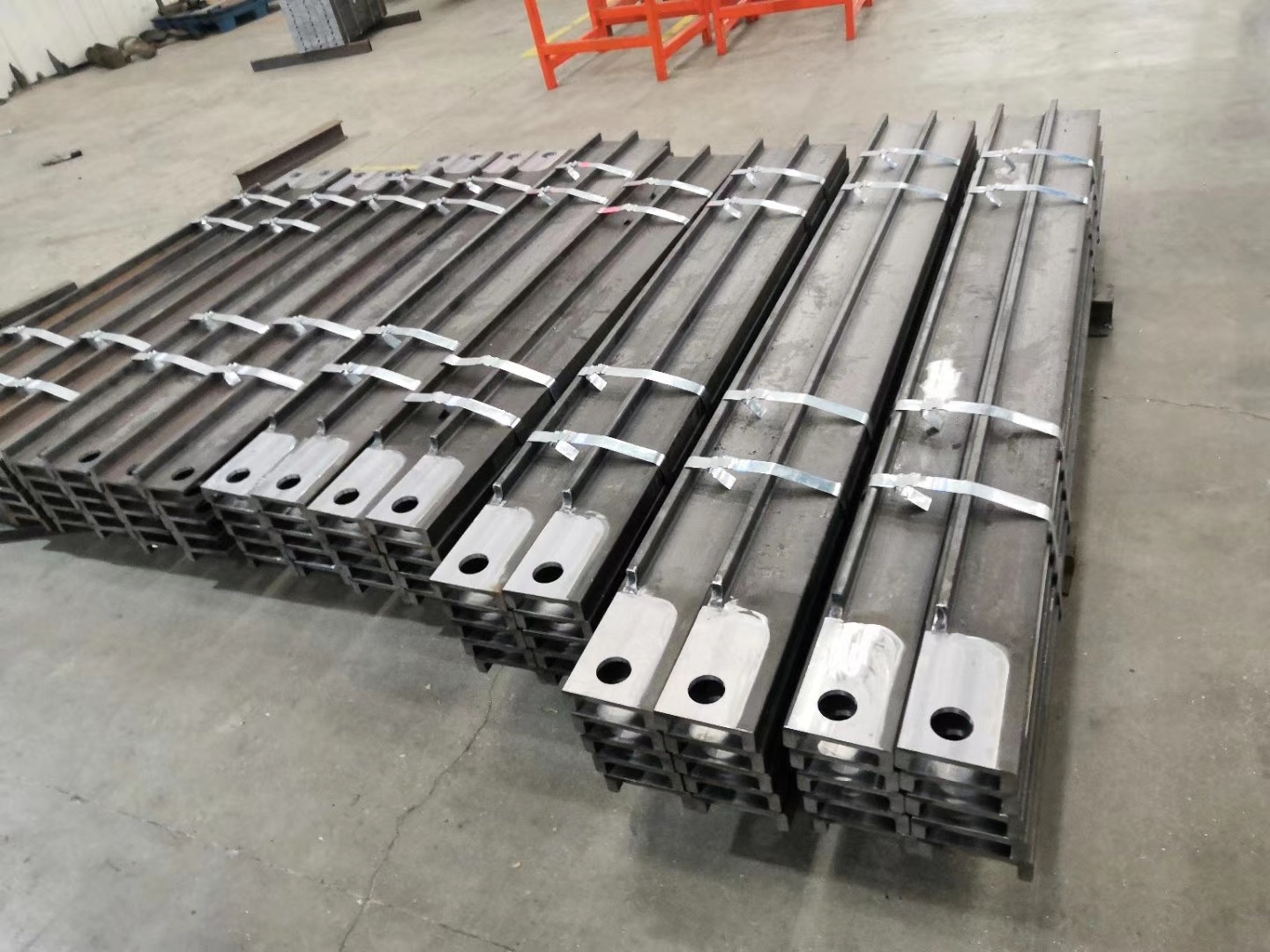 Hot Rolled Forklift Mast Profile Channel Steel