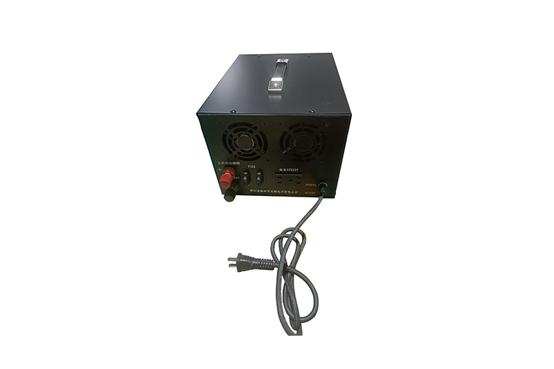 Maximizing Battery Life with Marine Regulated Inverter Power Supplies