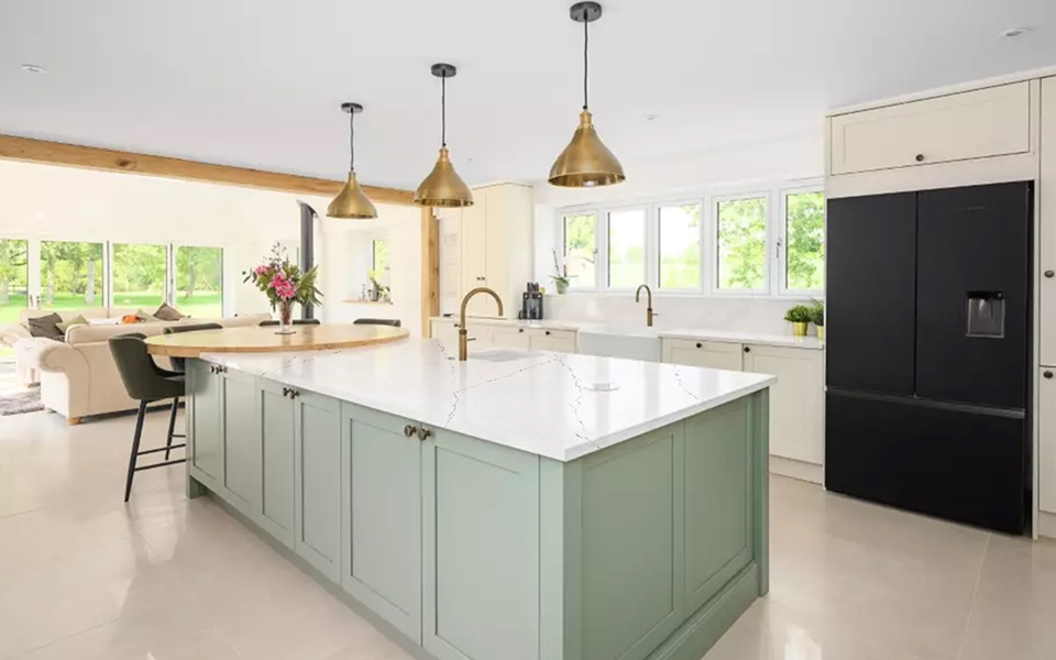 Quartz Calacatta Slab 9002-2