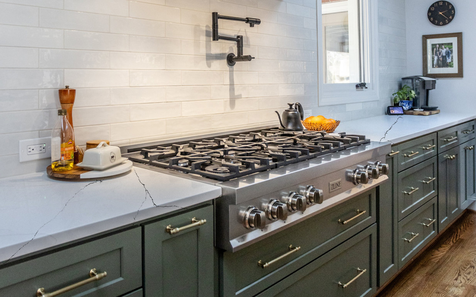 Quartz Calacatta Slab 9001