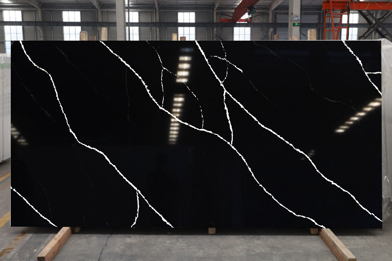 Calacatta Quartz Slab 8014