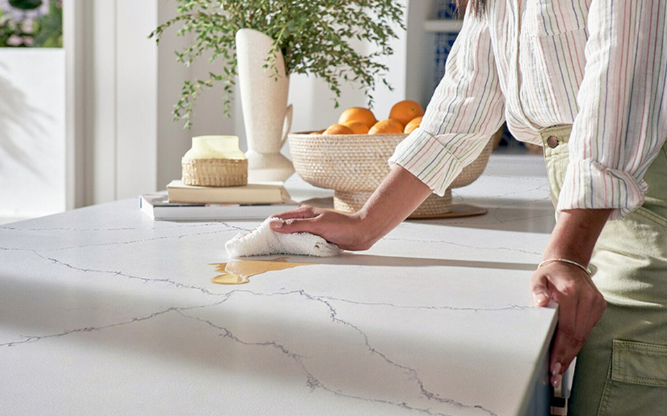 Quartz Calacatta Slab 6152