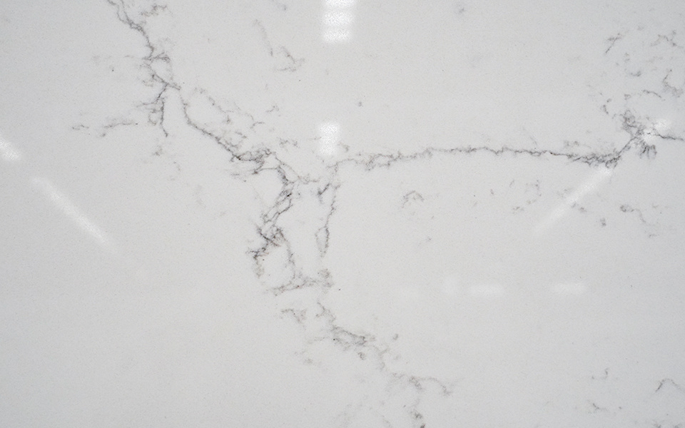 Quartz Calacatta Slab 6674