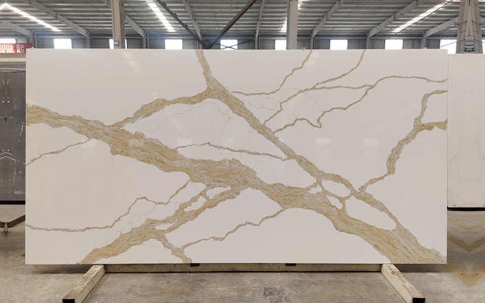 Quartz Calacatta Slab 2506