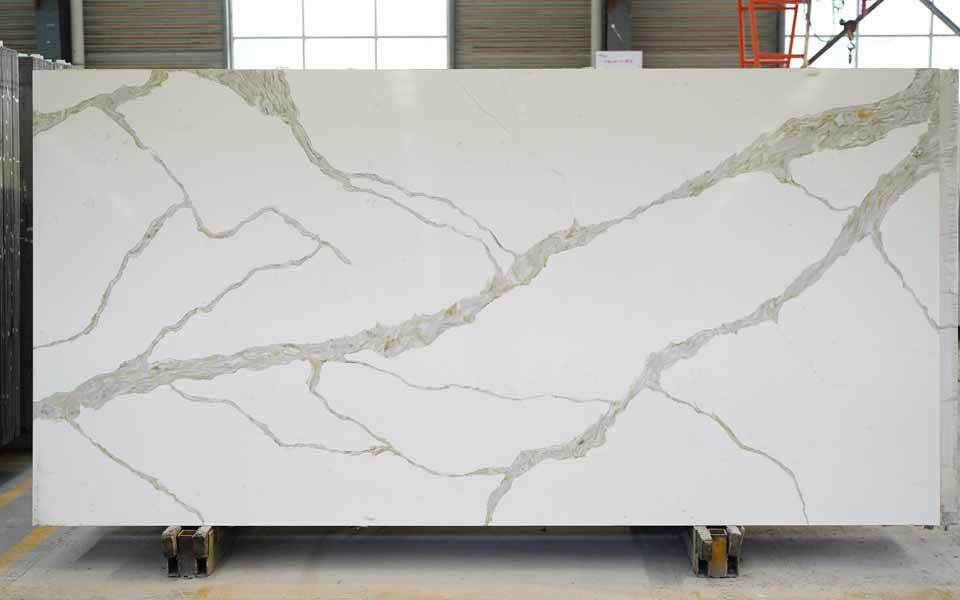 Calacatta Quartz Slab 7353