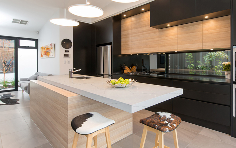 Quartz Calacatta Slab 9001