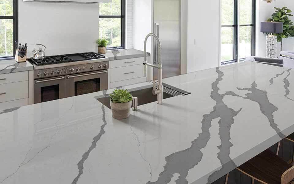 Calacatta Quartz Slab 9048