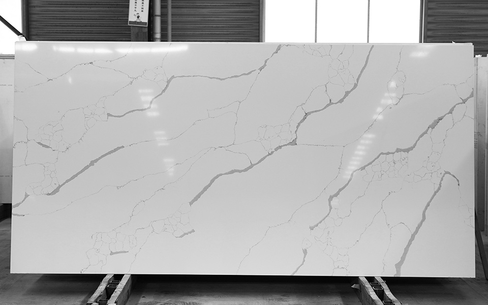 Calacatta Quartz Slab 6016