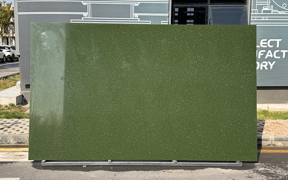 Quartz Jade Slab YK109
