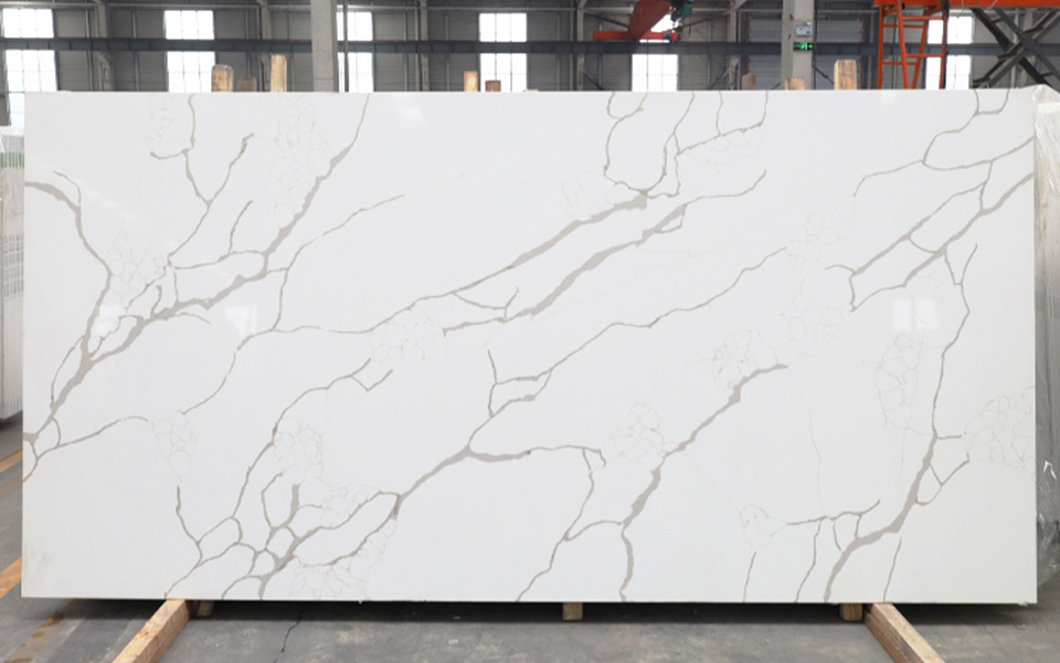 Calacatta Quartz Slab 1003