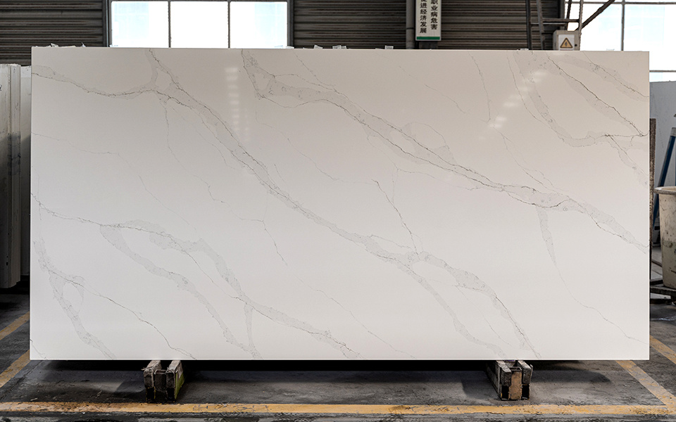 Calacatta Quartz Slab 4098