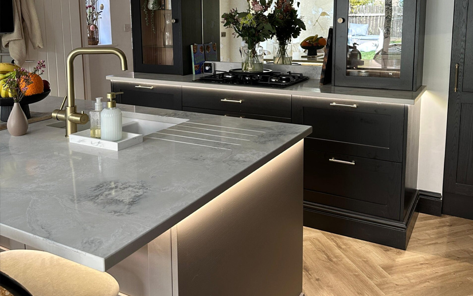 Quartz Slab Carrara HTL1113