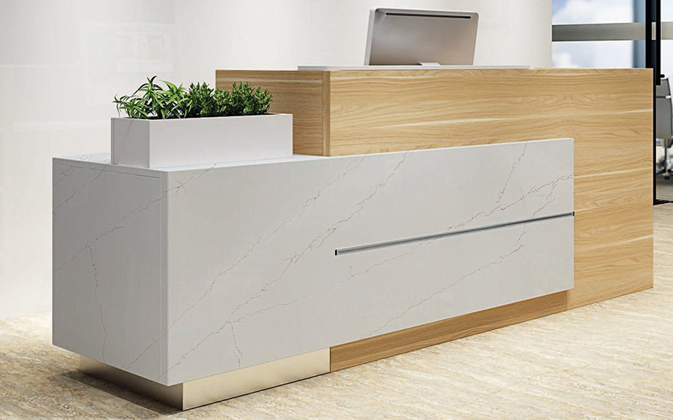 Quartz Calacatta Slab 7211 (gold)