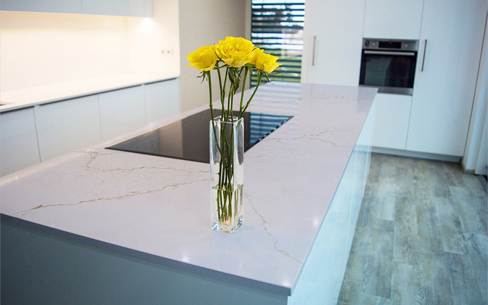 Quartz Calacatta Slab 5151