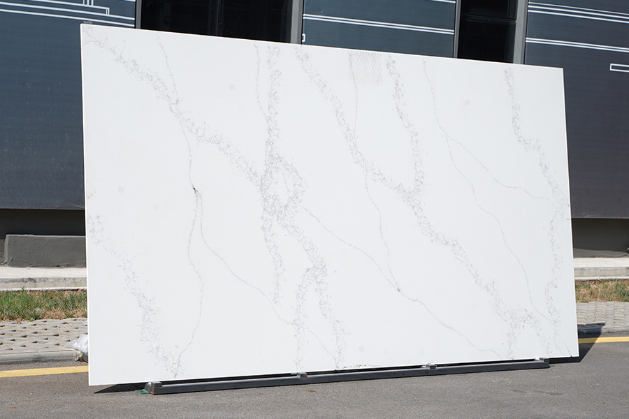 Quartz Calacatta Slab AU002