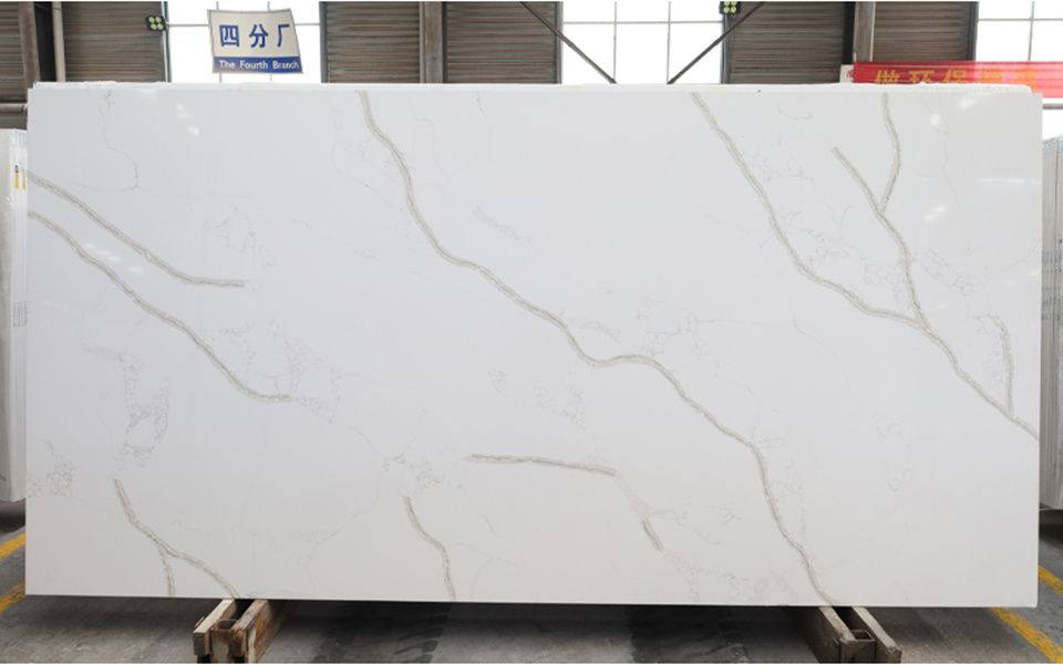Calacatta Quartz Slab 8044