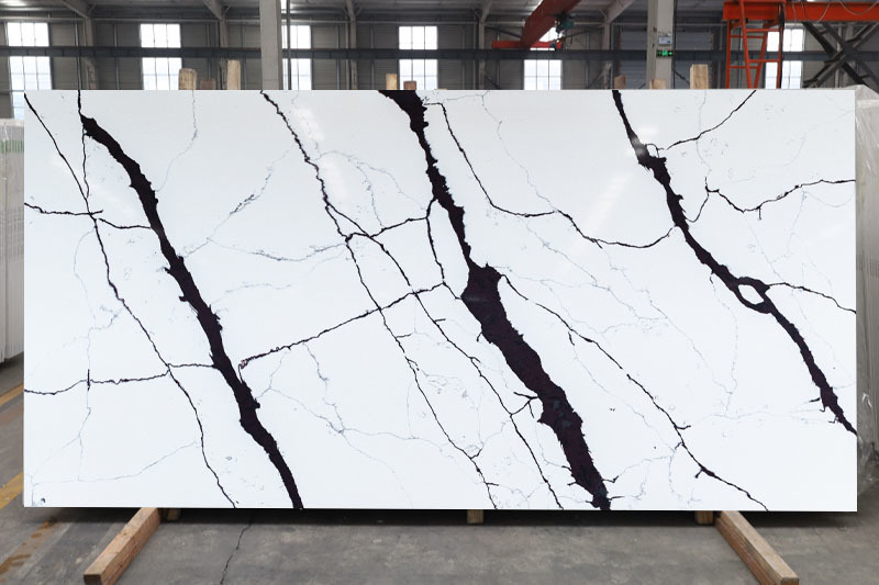Calacatta Quartz Slab 7077