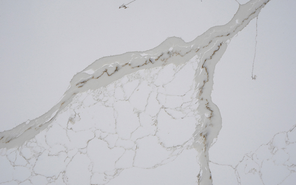 Quartz Calacatta Slab 8044