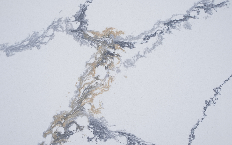 Quartz Calacatta Slab 8112