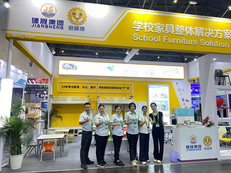 建晟集团携学校家具整体解决方案闪耀第十一届亚教博会