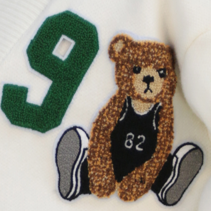 Towel -embroidery