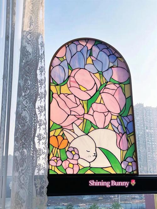 Guangdong Fabrik für gehärtetes Glas Was sind die Vorteile von Tiffany Craft Glass