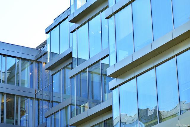 Exposed Frame Glass Curtain Wall (3)