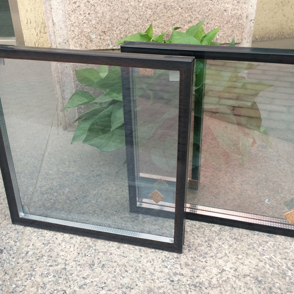  Insulating glass (26) 