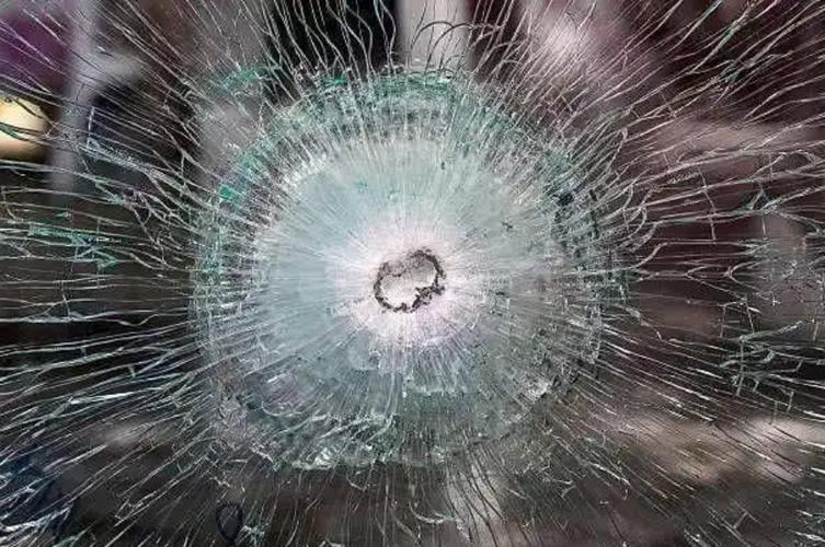  Bulletproof Glass (6) 