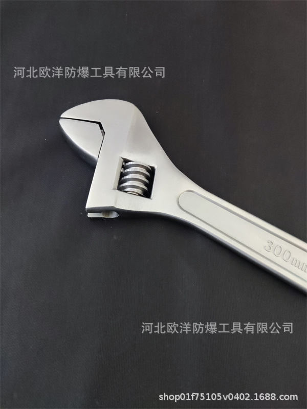 5101活扳手 (1).jpg