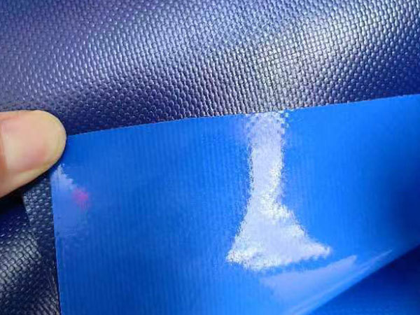 What is the production process of knife-coated cloth?