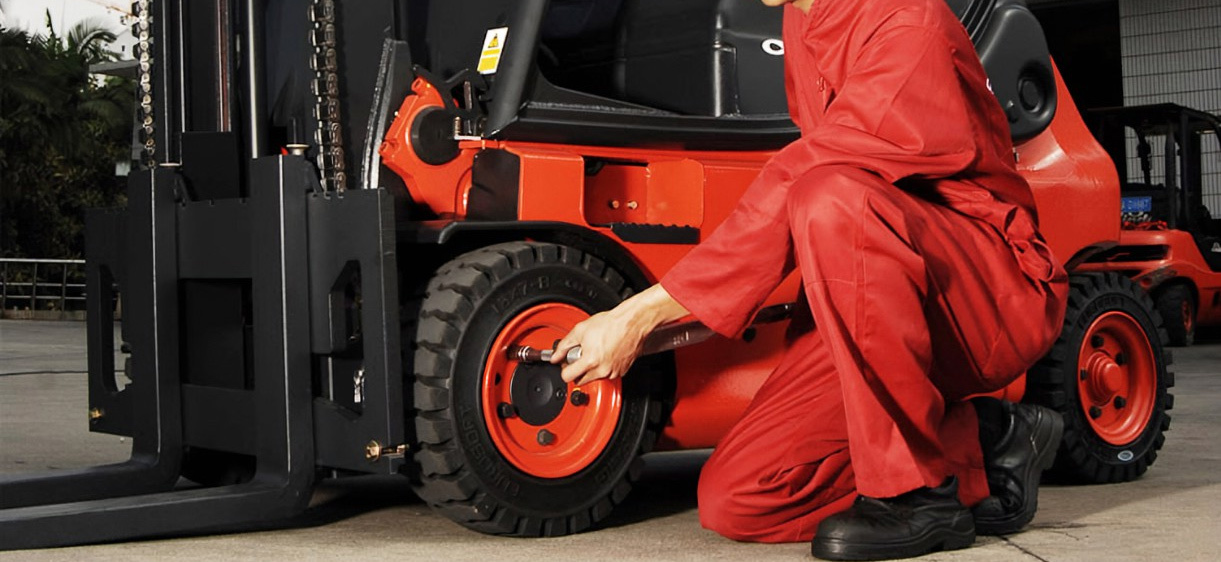 Criteria for judging whether parts of electric forklift need to be replaced