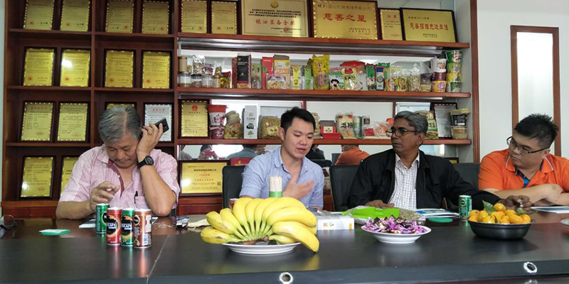Indian And Malaysian Customers Visit And Sign The Stick Noodle Production Line